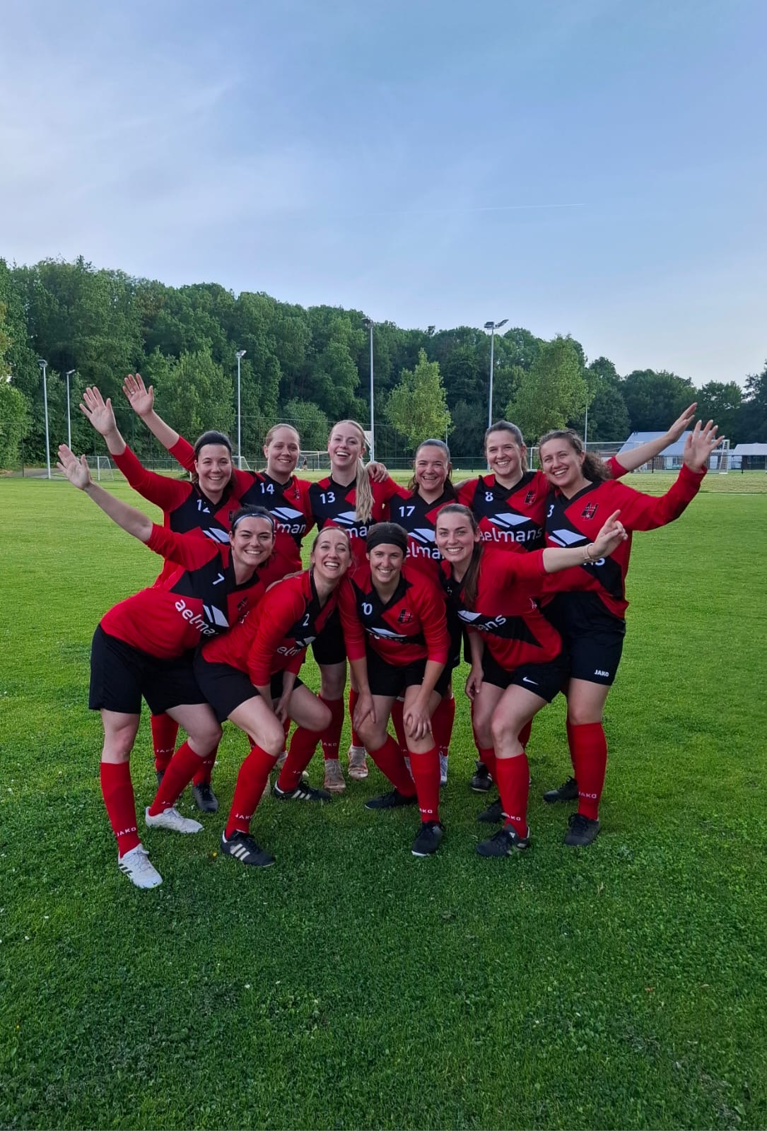 ⚽️ DAMES RKSVB KAMPIOEN! ⚽️